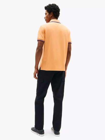 Chemise unicolor con cuello ribeteado