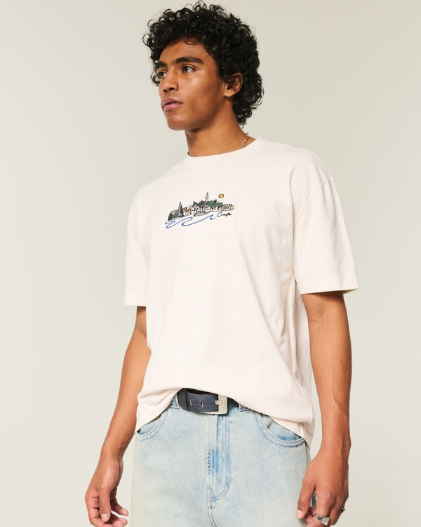 Franela cuello redondo estilo cuadrado con estampado