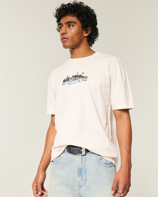 Franela cuello redondo estilo cuadrado con estampado