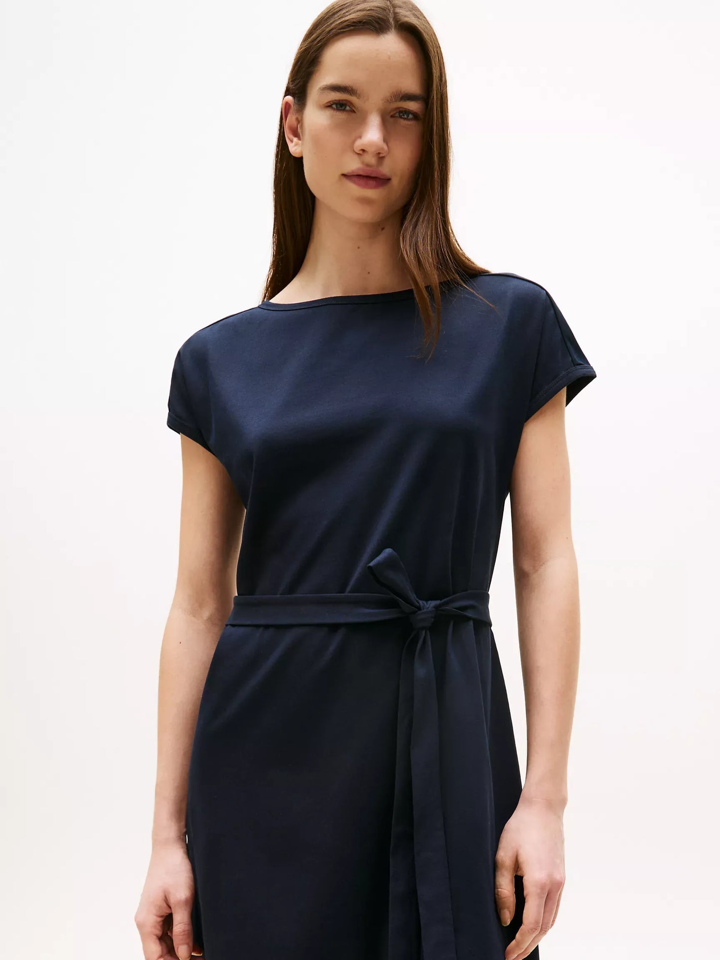 Vestido tela elastica con cinturon