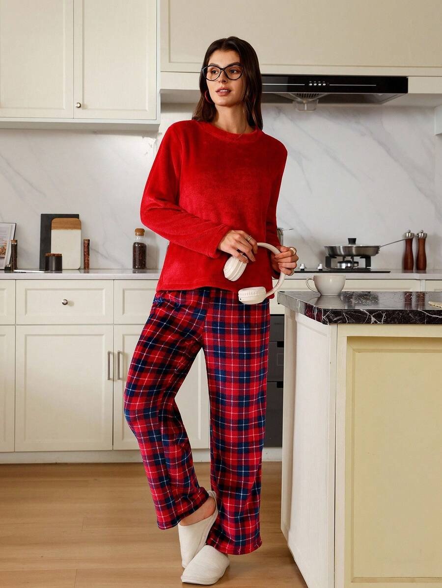 Pijama de manga larga con estampado de franela a cuadros y pantalones