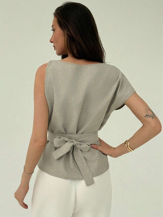 Blusa de lino cintura ceñida