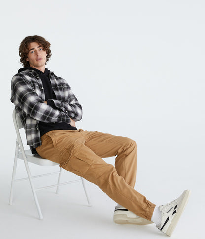 Pantalón cargo tipo jogger