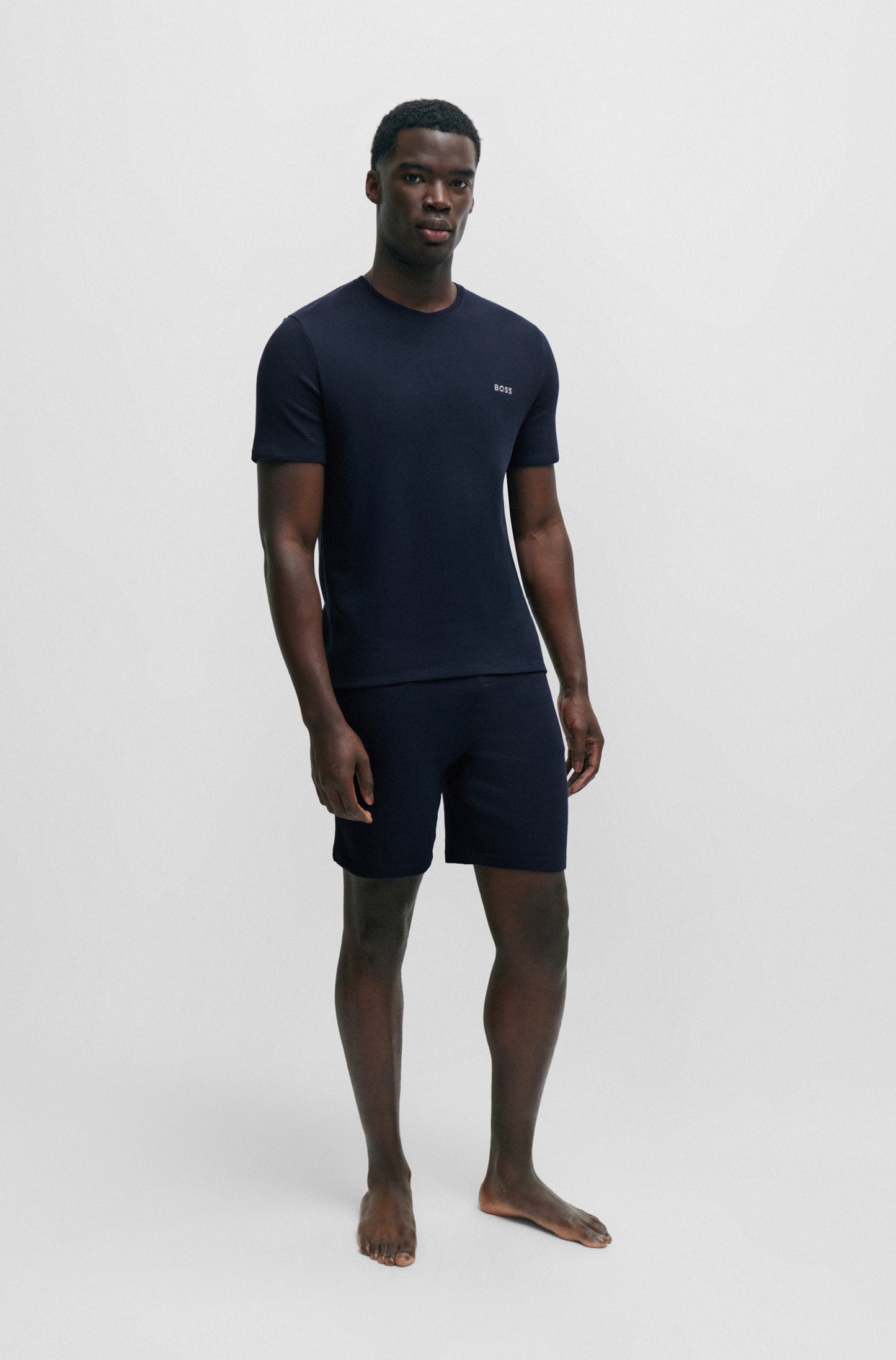 Franela cuello redondo texturizada con logo