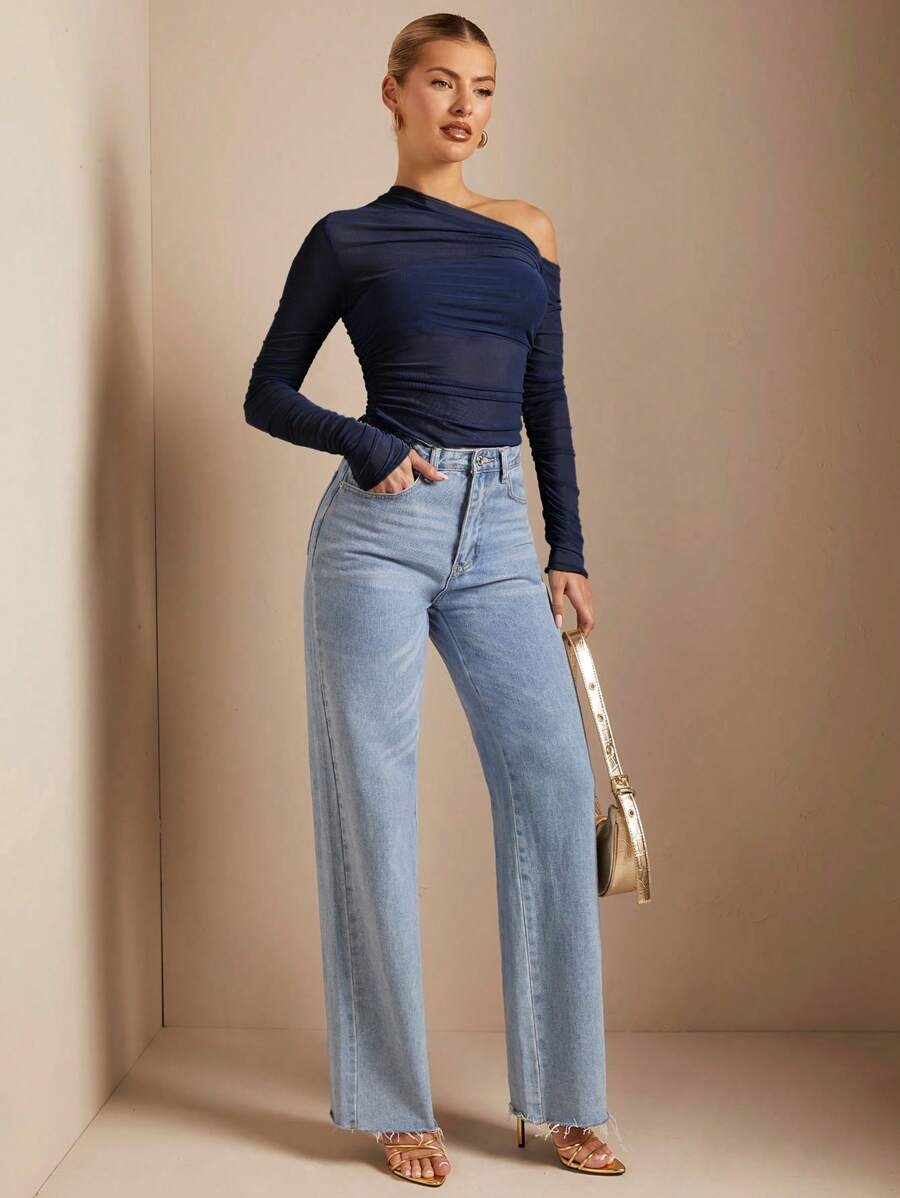 Camiseta de manga larga con cuello asimétrico plisado