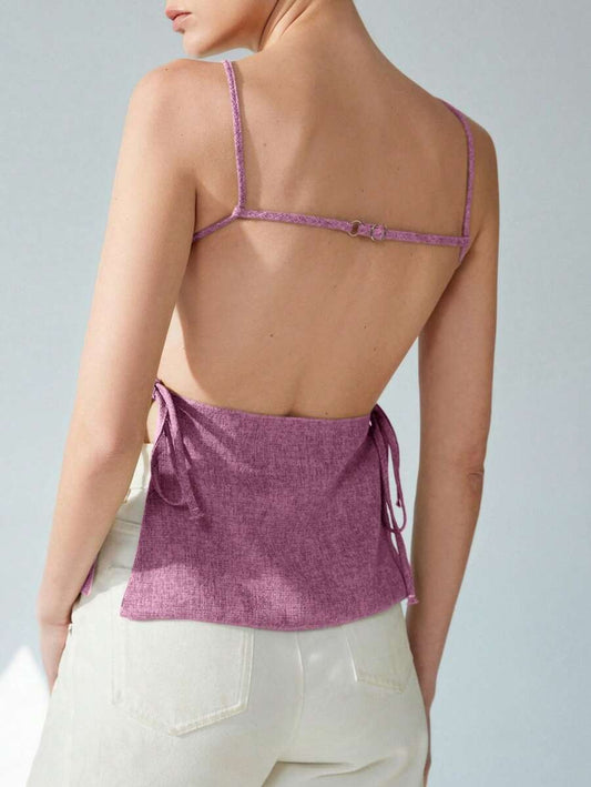 Top sin espalda elegante con diseño cuadrado