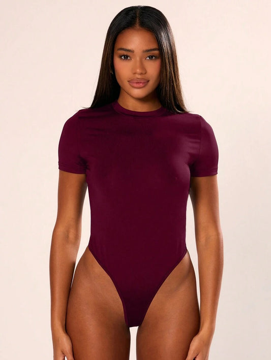 Body de manga corta y cuello redondo, ajustado