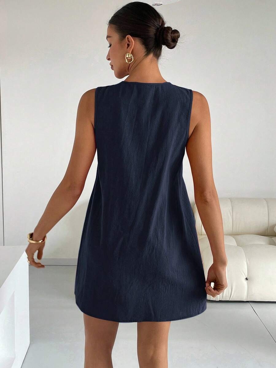 Vestido mini casual  con pliegues, sin mangas y con lazo delantero