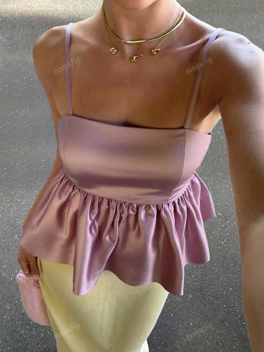 Blusa de tirantes con cintura de volantes