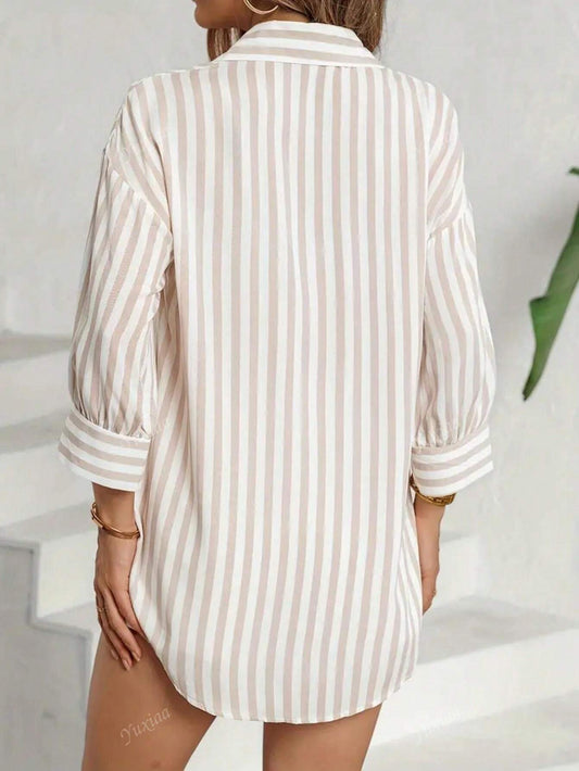 Camisa a rayas con botones