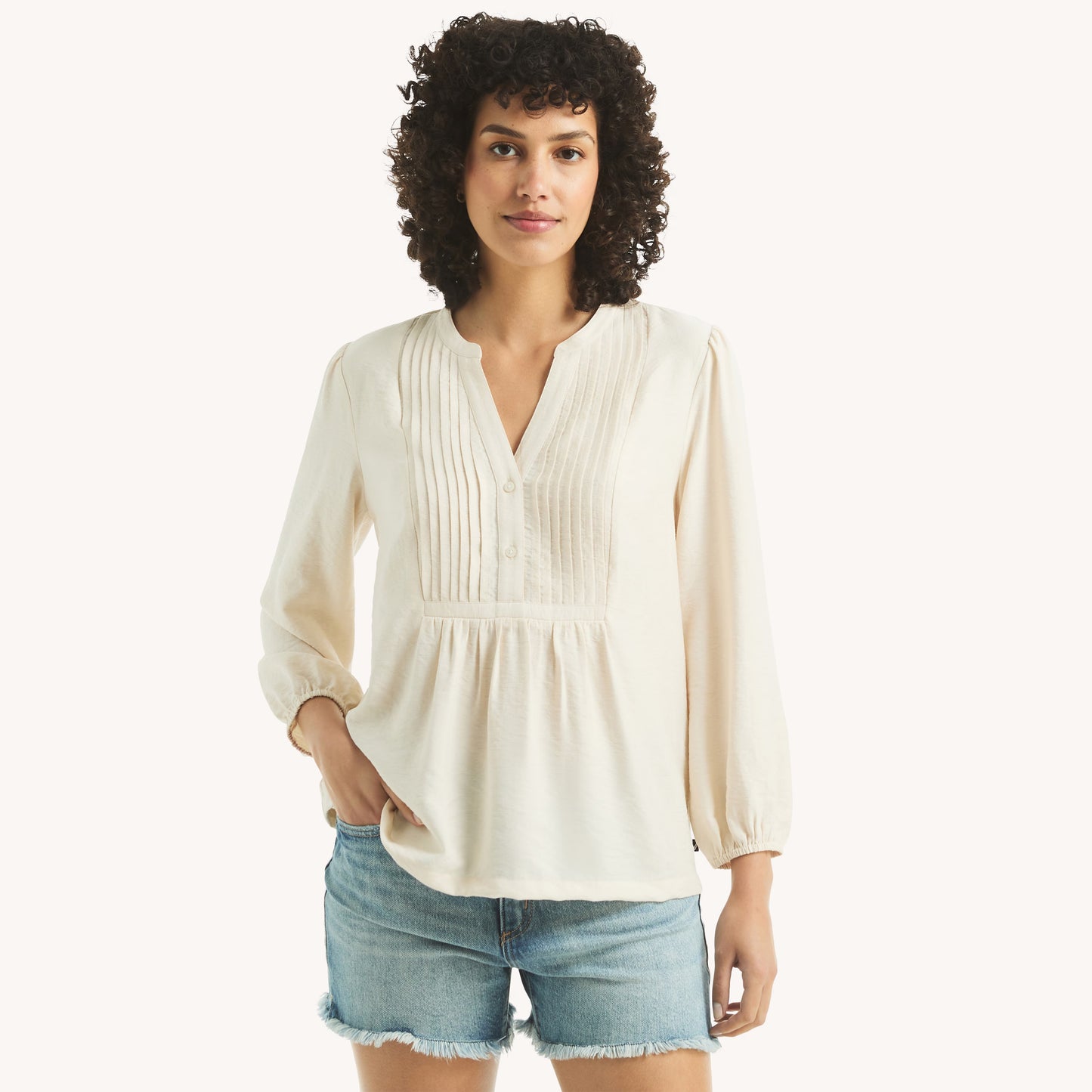 Blusa cuello en V manga larga con botones