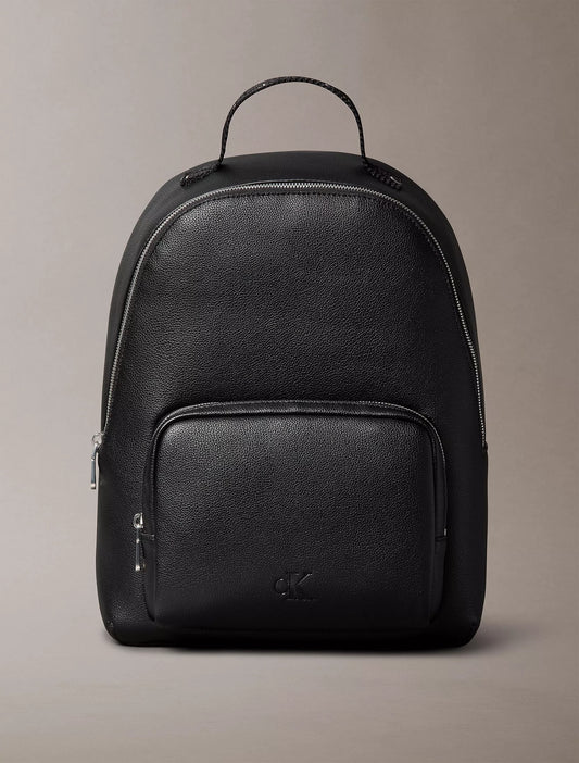 Bolso tipo morral para todo el dia