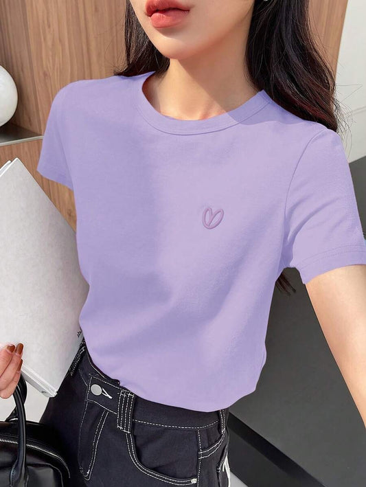 Camiseta con logo de corazón