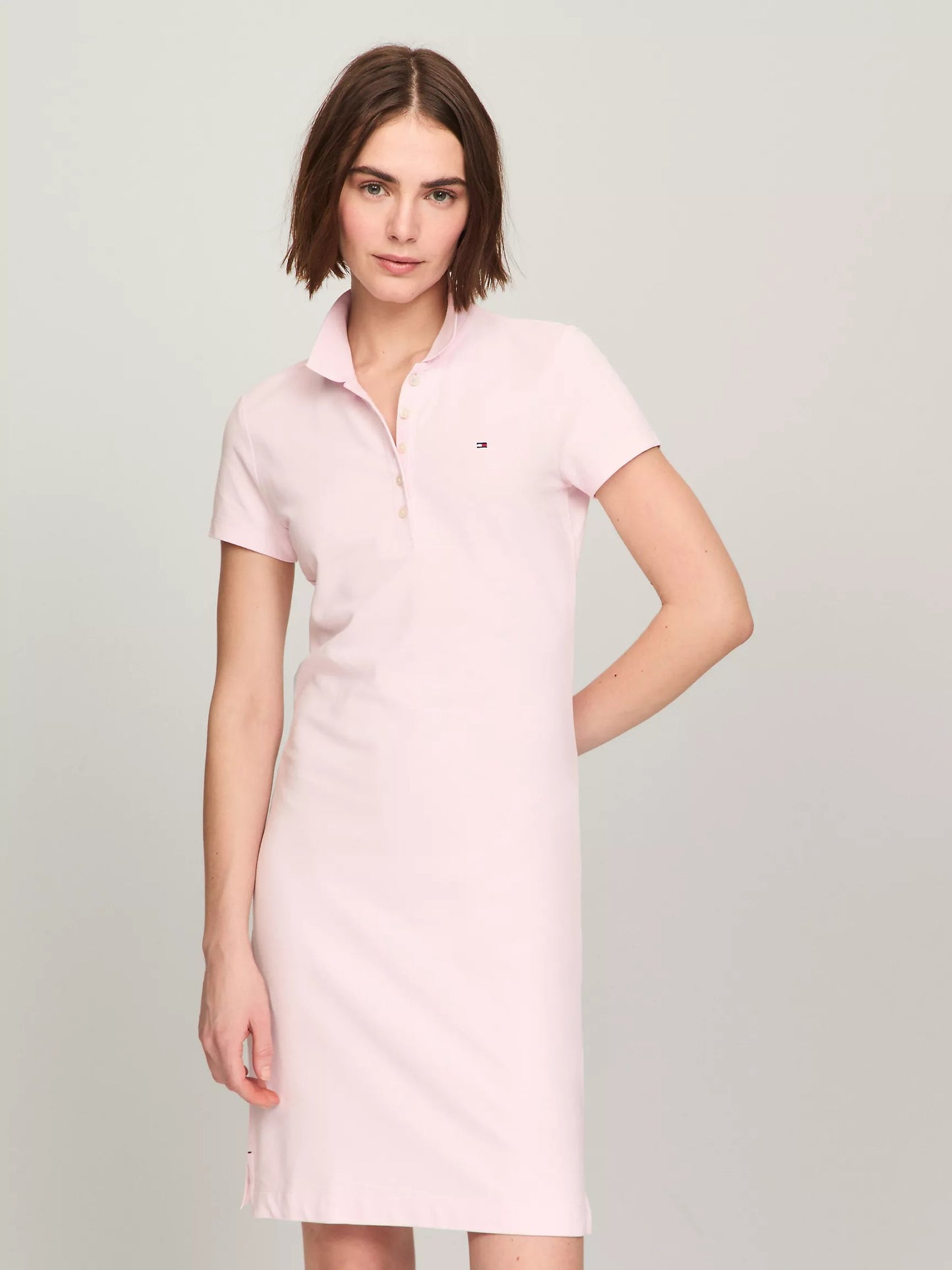 Vestido tela pique unicolor con logo