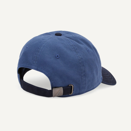 Gorra prelavada con colores en bloque