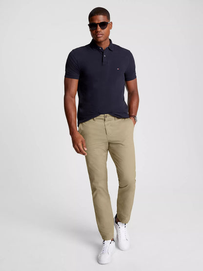 Pantalón chino ajustado