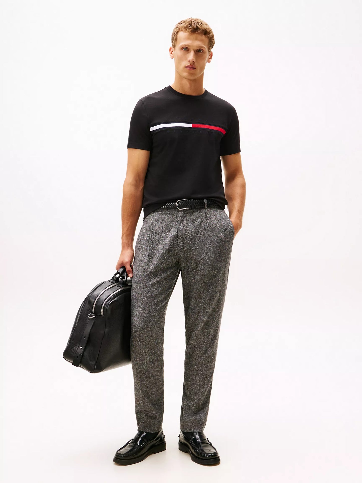 Franela con logo de bandera central