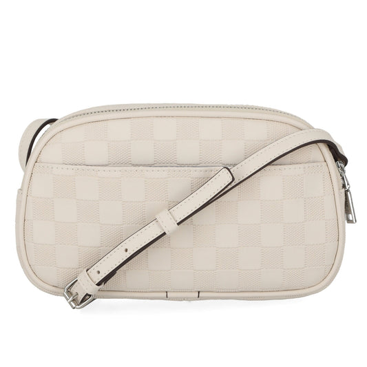 Cartera tipo bandolero con patrón tejido