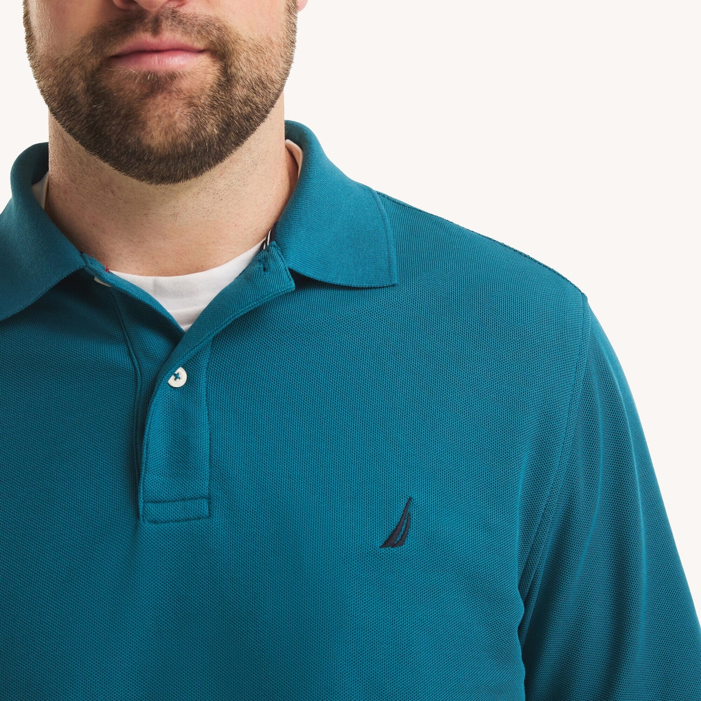 Chemise regular performance unicolor con logo para grandes