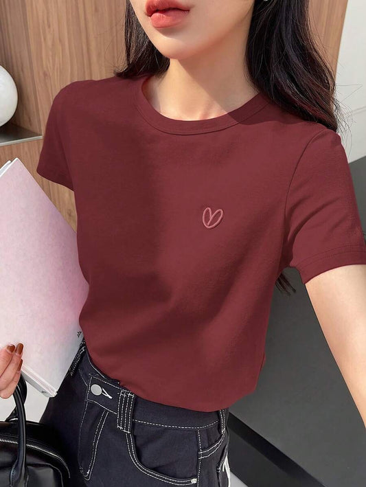 Camiseta con logo de corazón