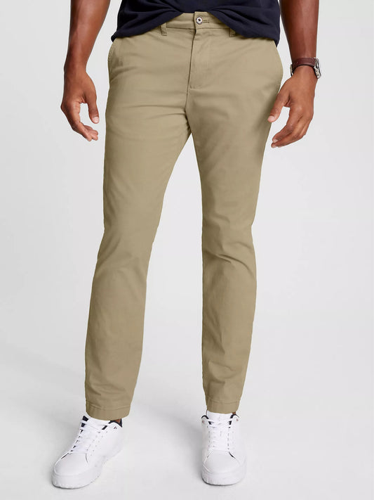 Pantalón chino ajustado