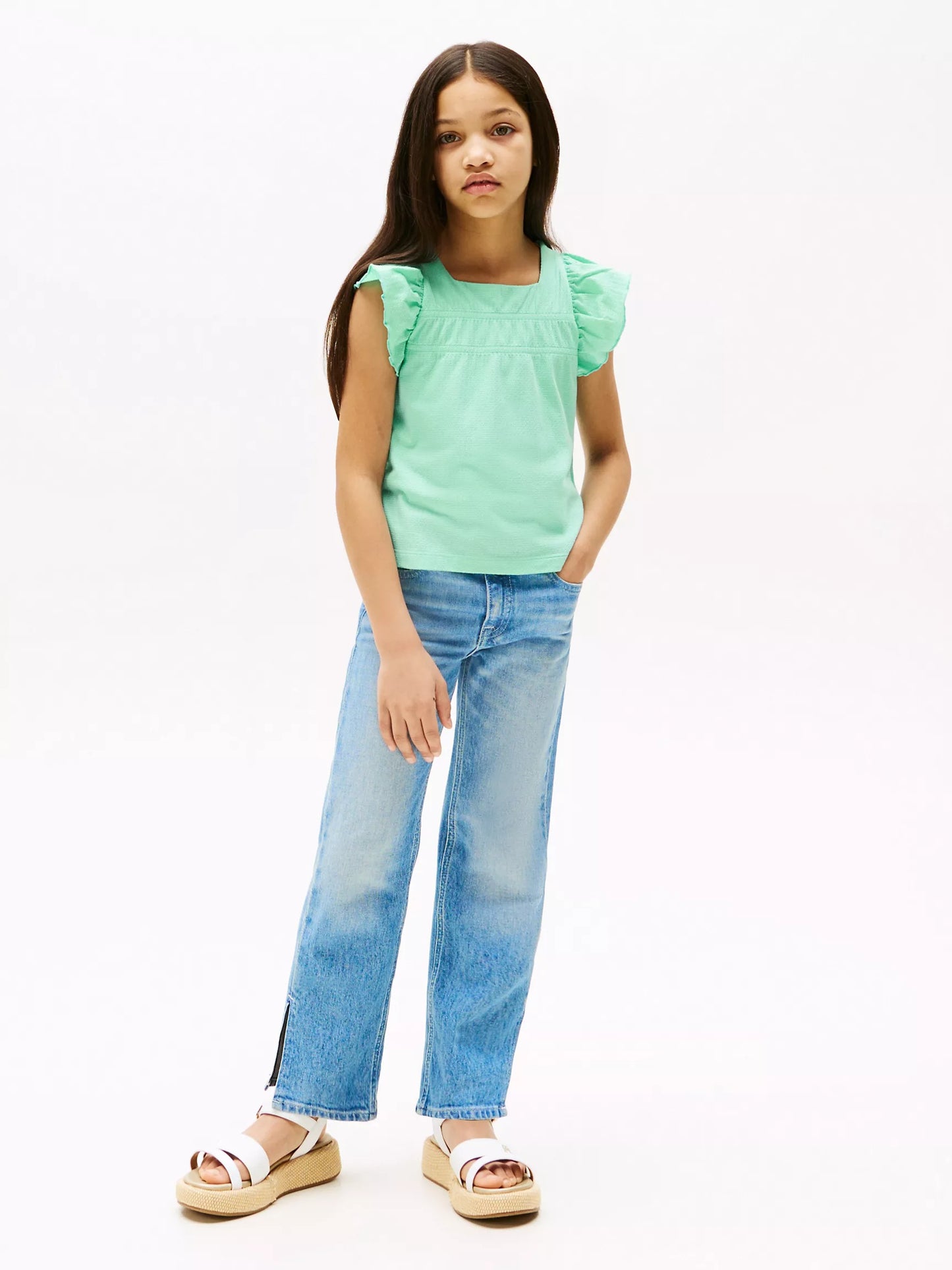 Blusa texturizada con fruncido para niña