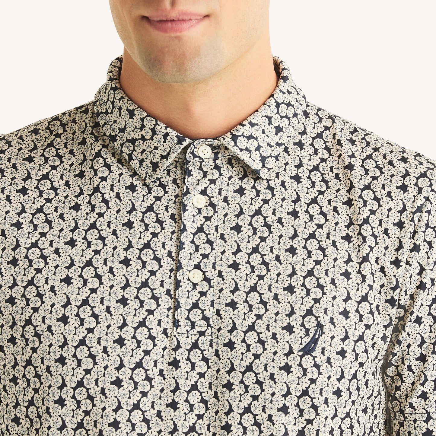 Chemise Navtech con estampado