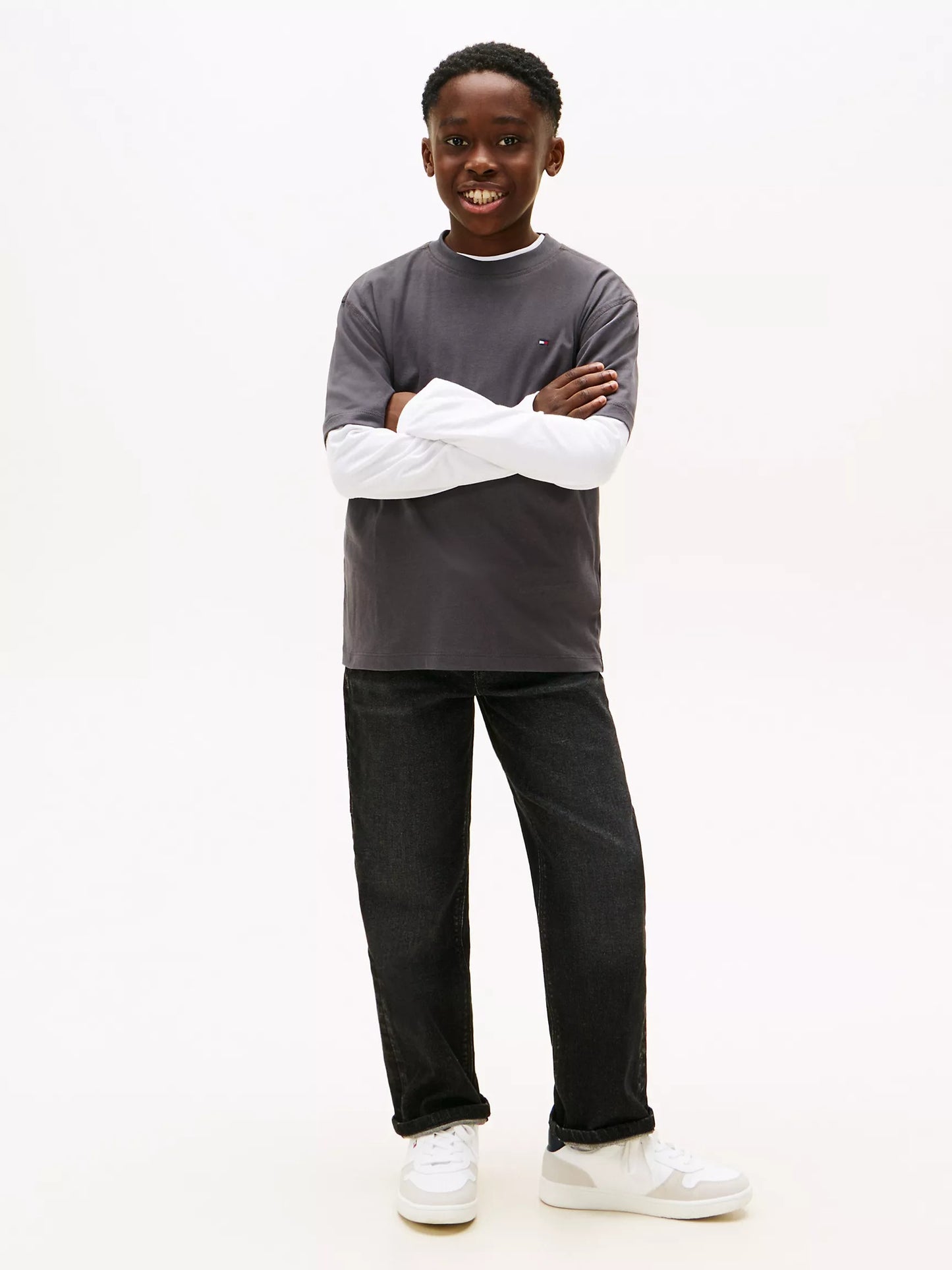 Franela holgada con estampado posterior para niño