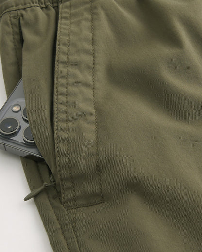 Pantalón ancho tipo cargo
