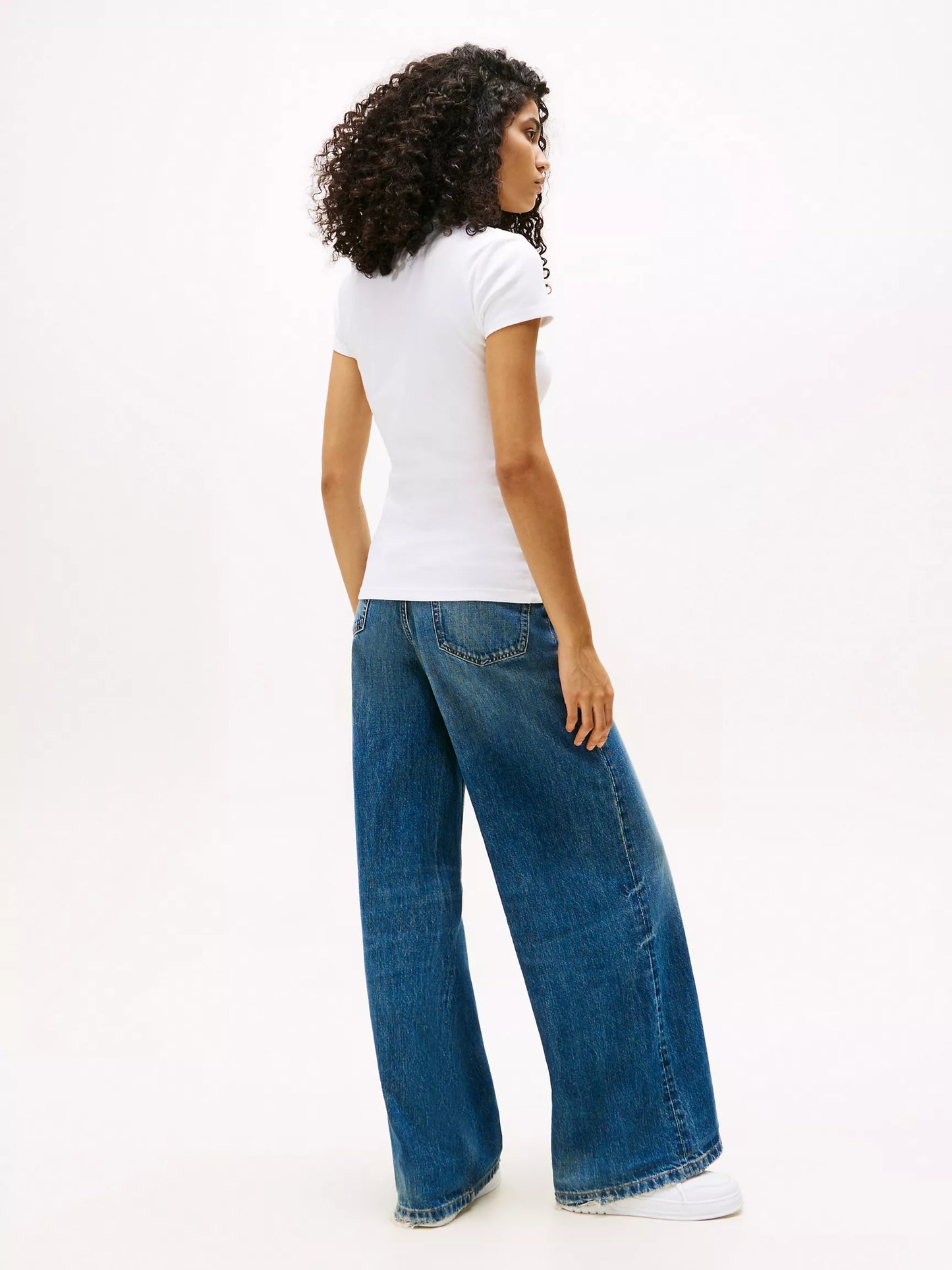 Chemise ajustada con cremallera de aro