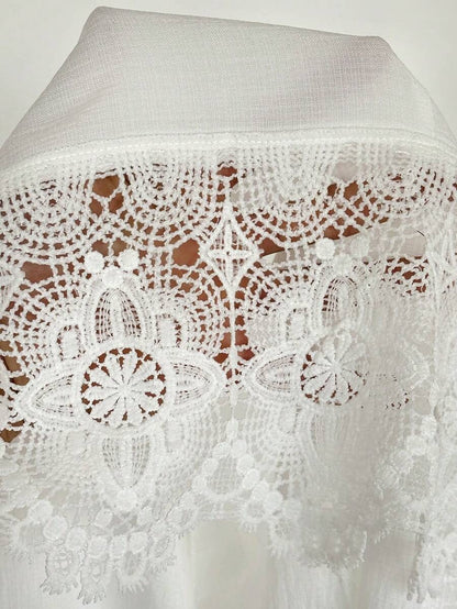 Blusa  sin mangas con parche de encaje