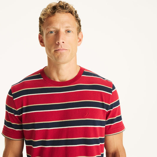 Franela cuello redondo con franjas y bordado