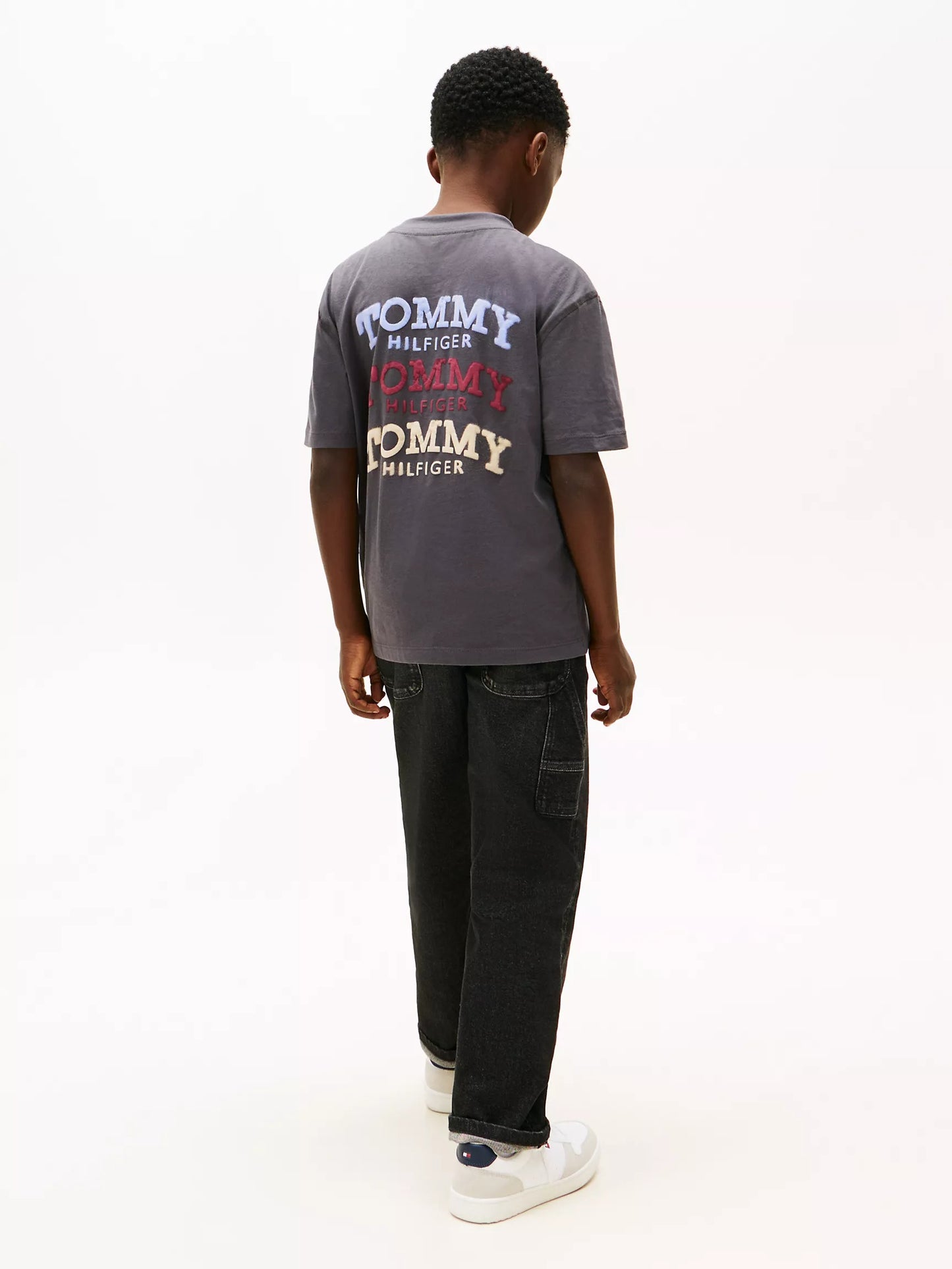 Franela holgada con estampado posterior para niño