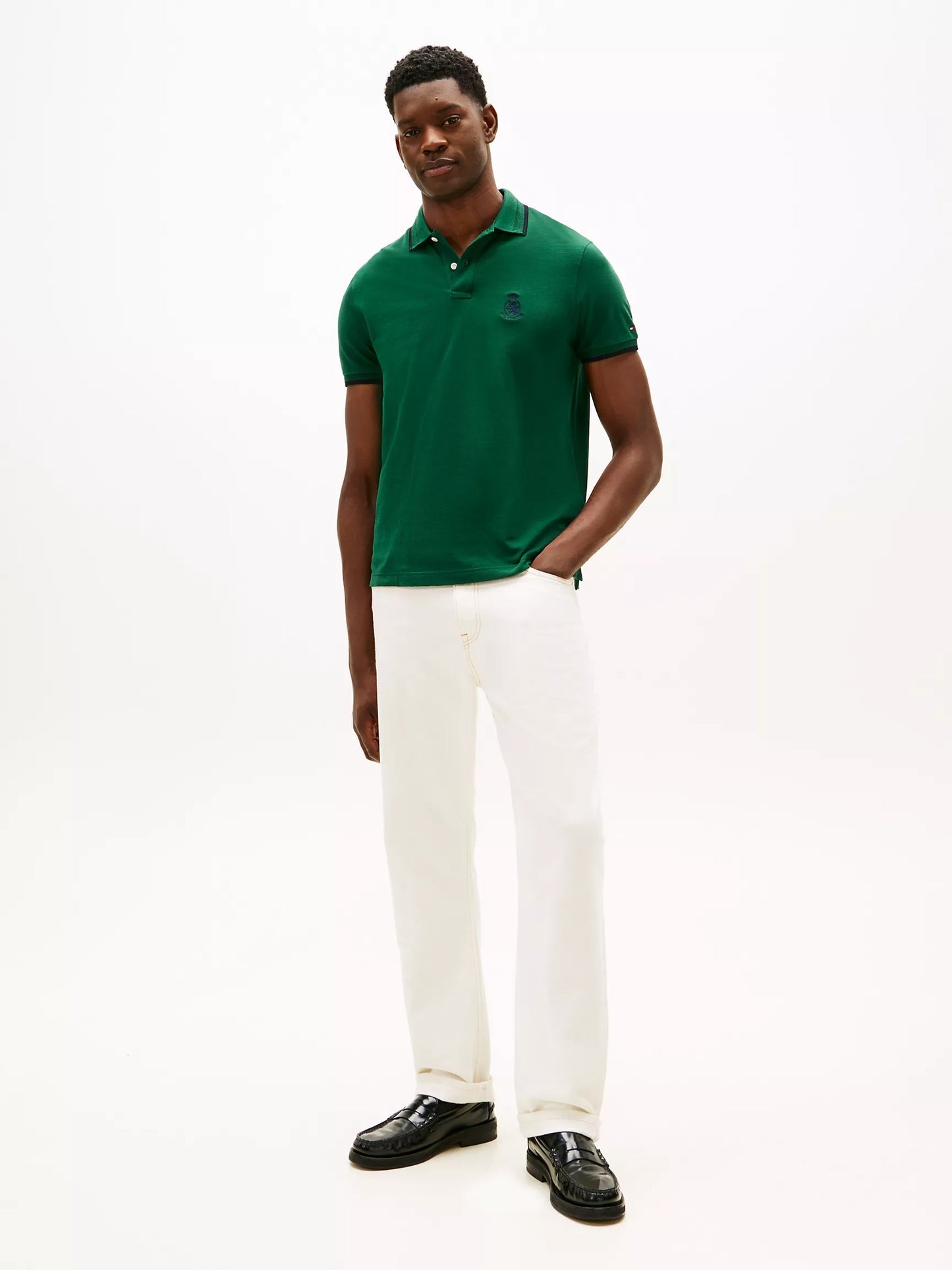 Chemise regular texturizada con cuello y mangas ribeteadas