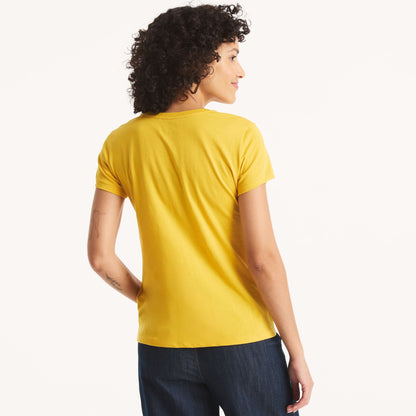 Franela cuello redondo unicolor con logo