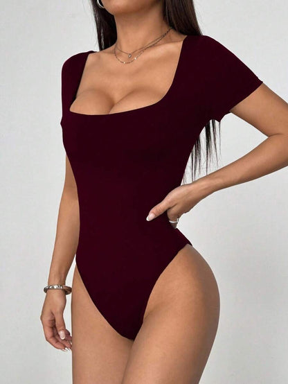 Body cuello cuadrado y ajustado