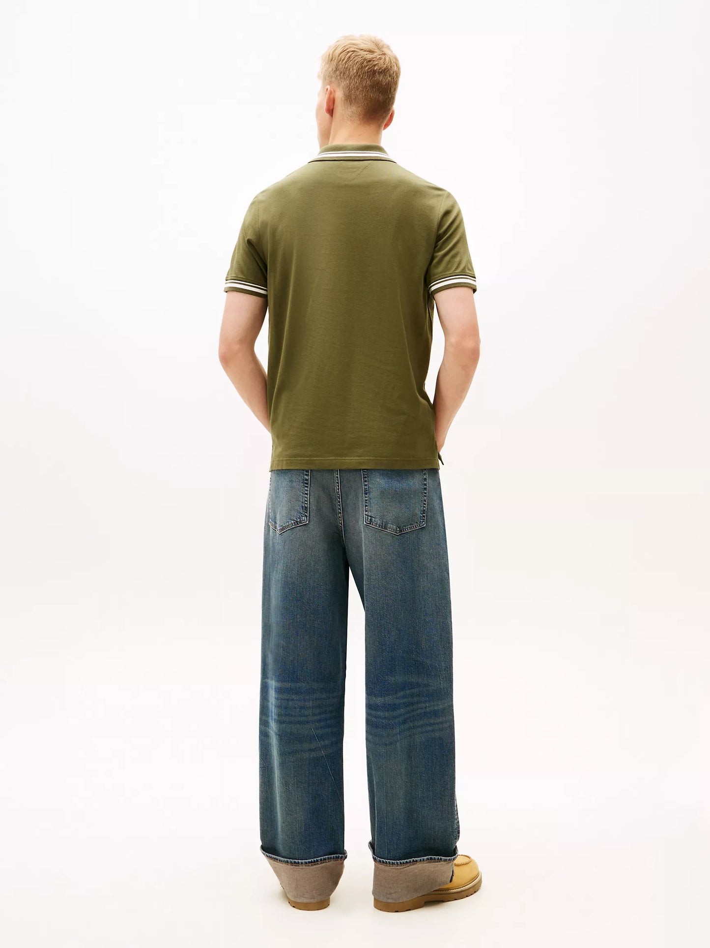 Chemise regular con cuello y mangas ribeteadas