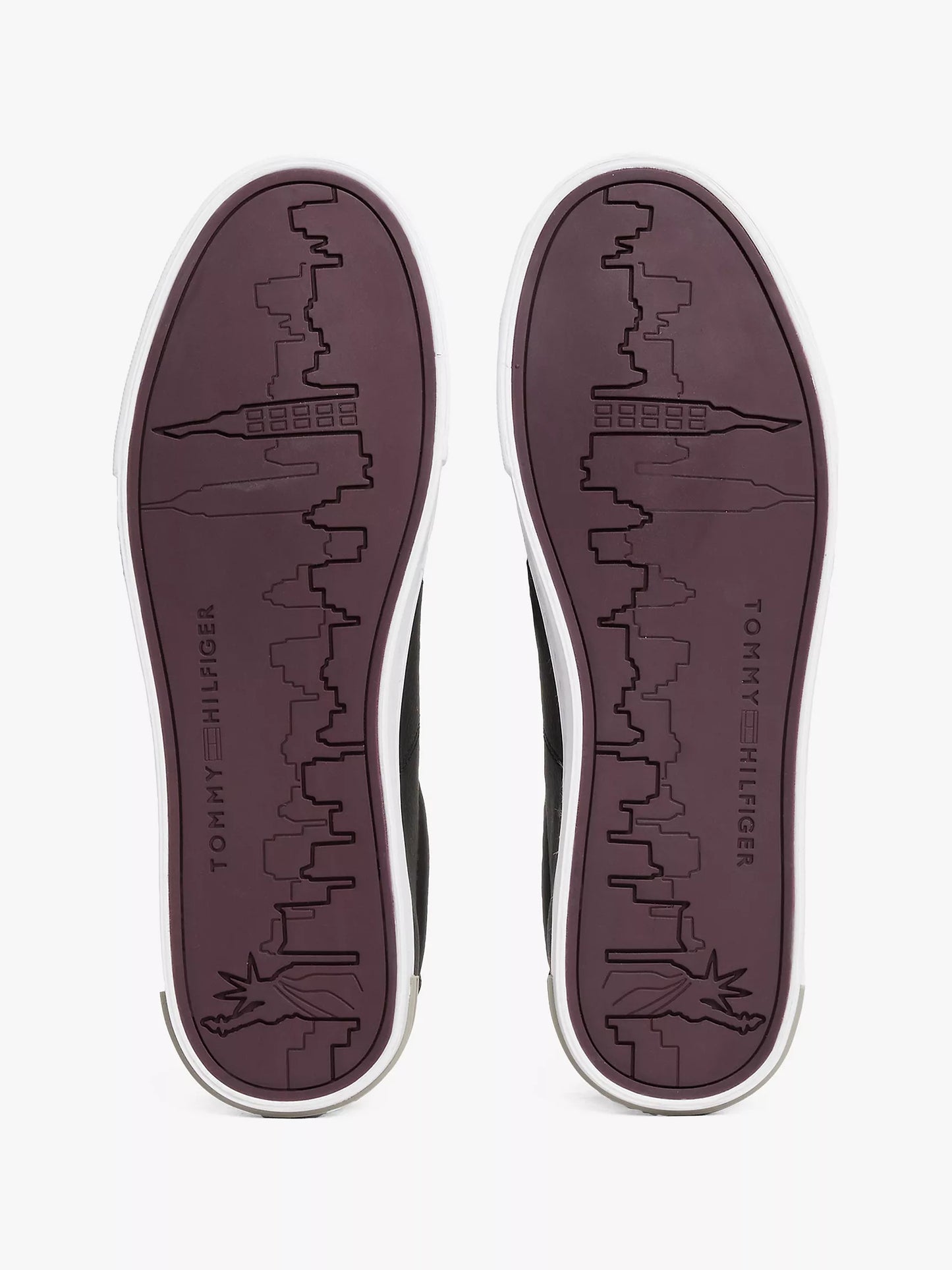 Calzado casual con logo