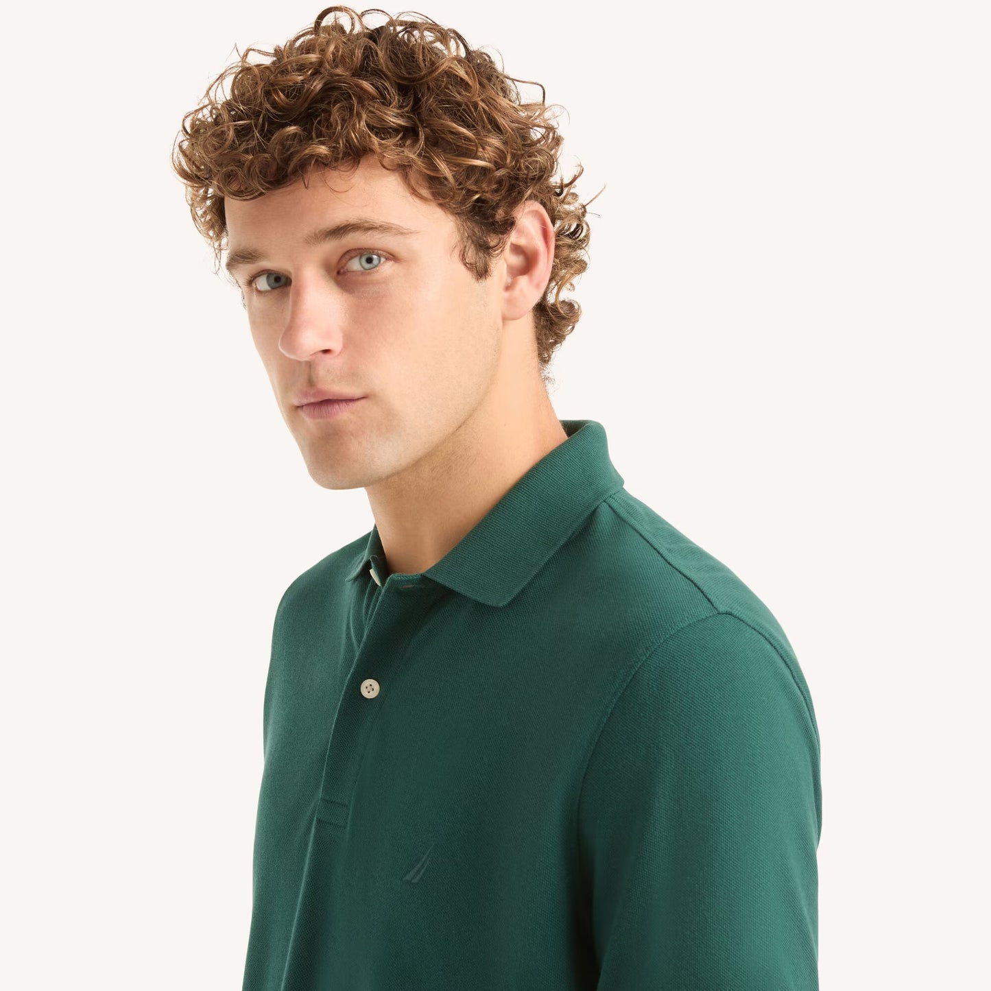 Chemise regular unicolor con logo