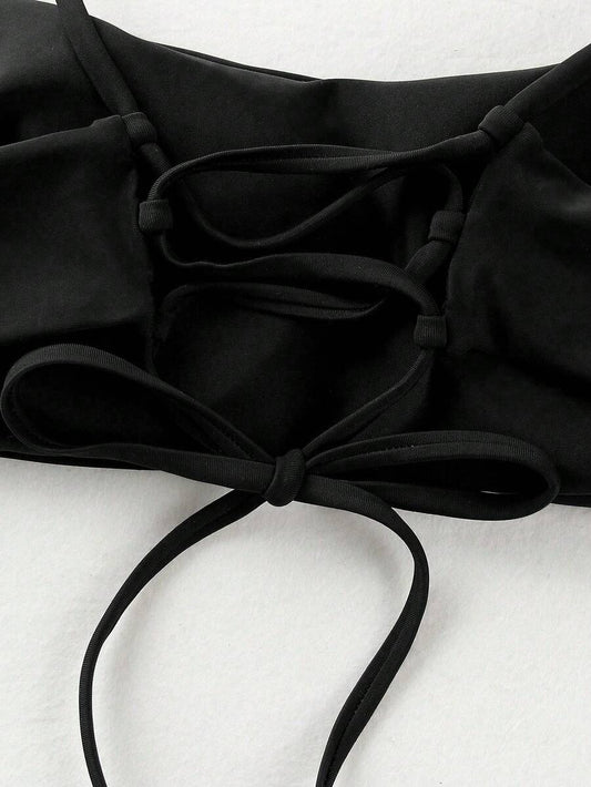 Bikini  sólido con tirantes de amarre y espalda descubierta