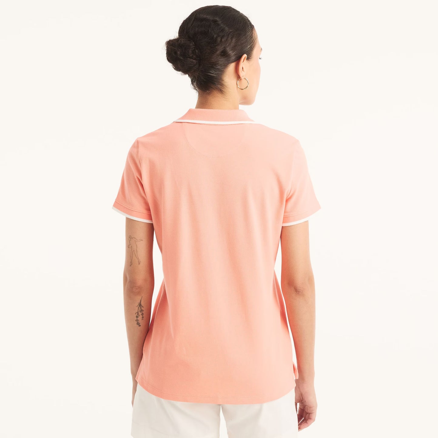 Chemise cuello en V sin botones
