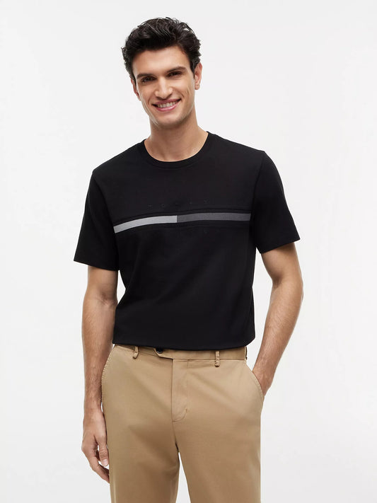 Franela con logo de bandera central tonal