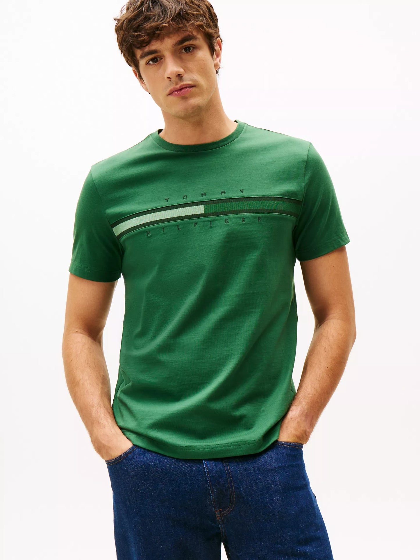 Franela con logo de bandera central tonal