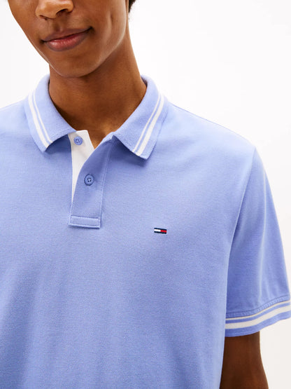 Chemise regular con cuello y mangas ribeteadas