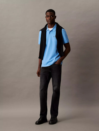 Chemise unicolor con logo
