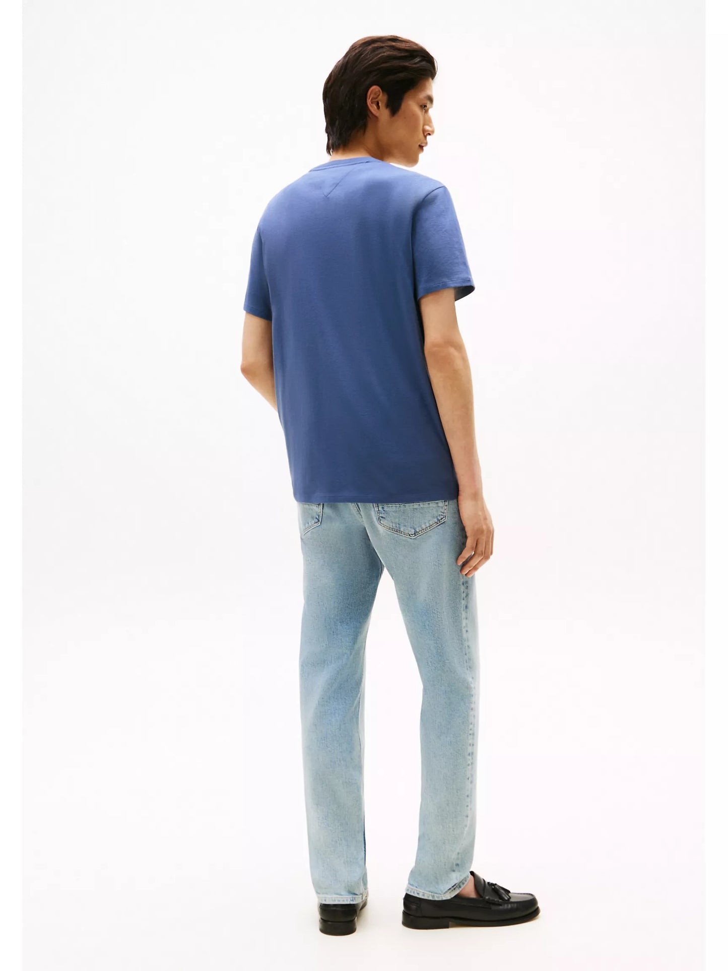 Franela cuello redondo unicolor con bolsillo