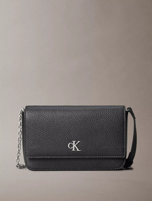 Cartera pequeña con logo