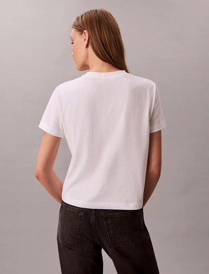 Franela cuello redondo con estampado central