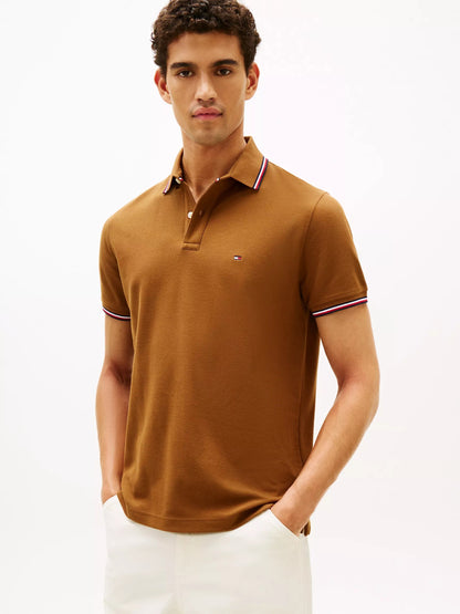 Chemise unicolor con cuello ribeteado