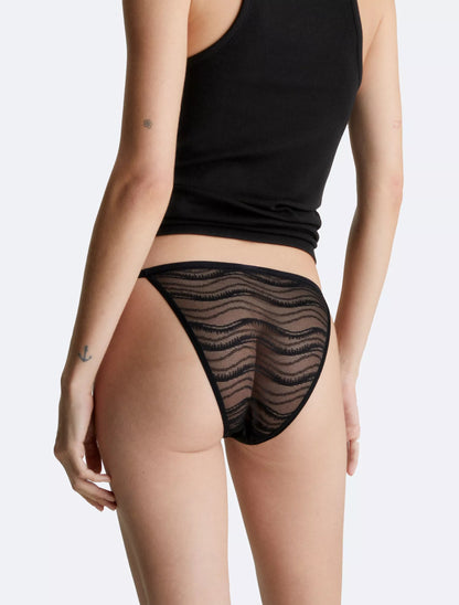 Panty de encaje tipo bikini